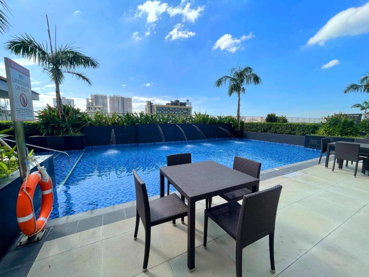 Cozy Penthouse 2Br Suite W Balcony - Amazing Manila Bay View And City Skyline Near Moa パサイ エクステリア 写真
